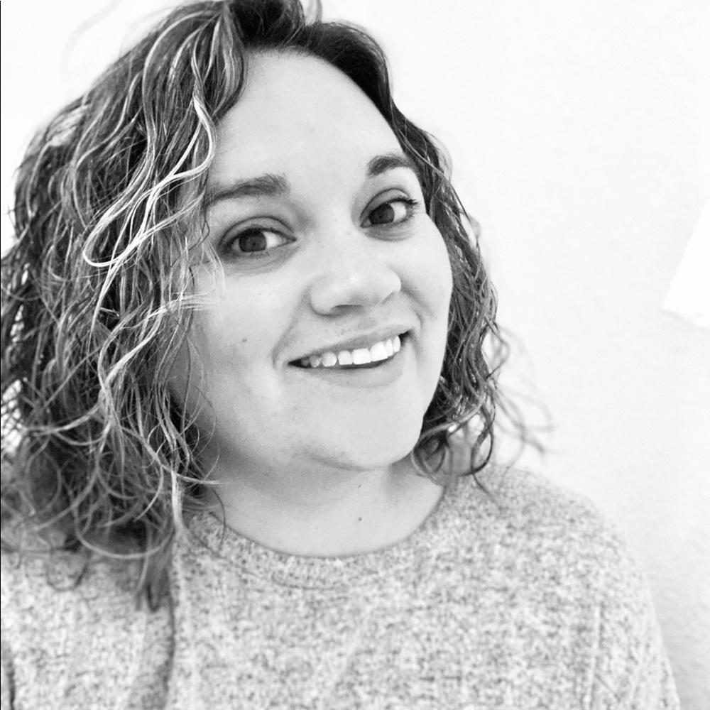 Meet your Posher, Laura